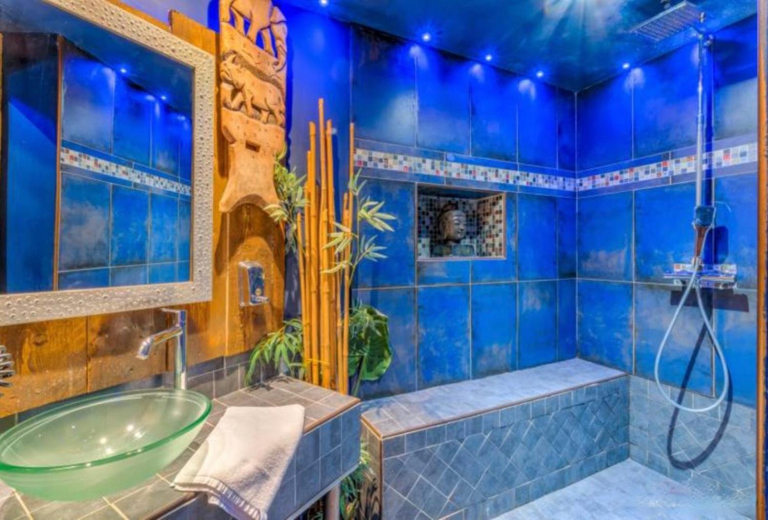 Love Room Evasion Duo Марсель Номер фото