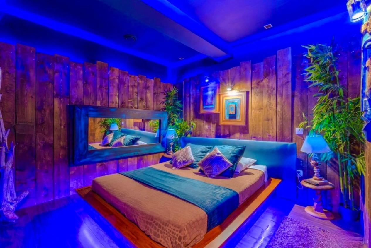 Love Room Evasion Duo Марсель Екстер'єр фото