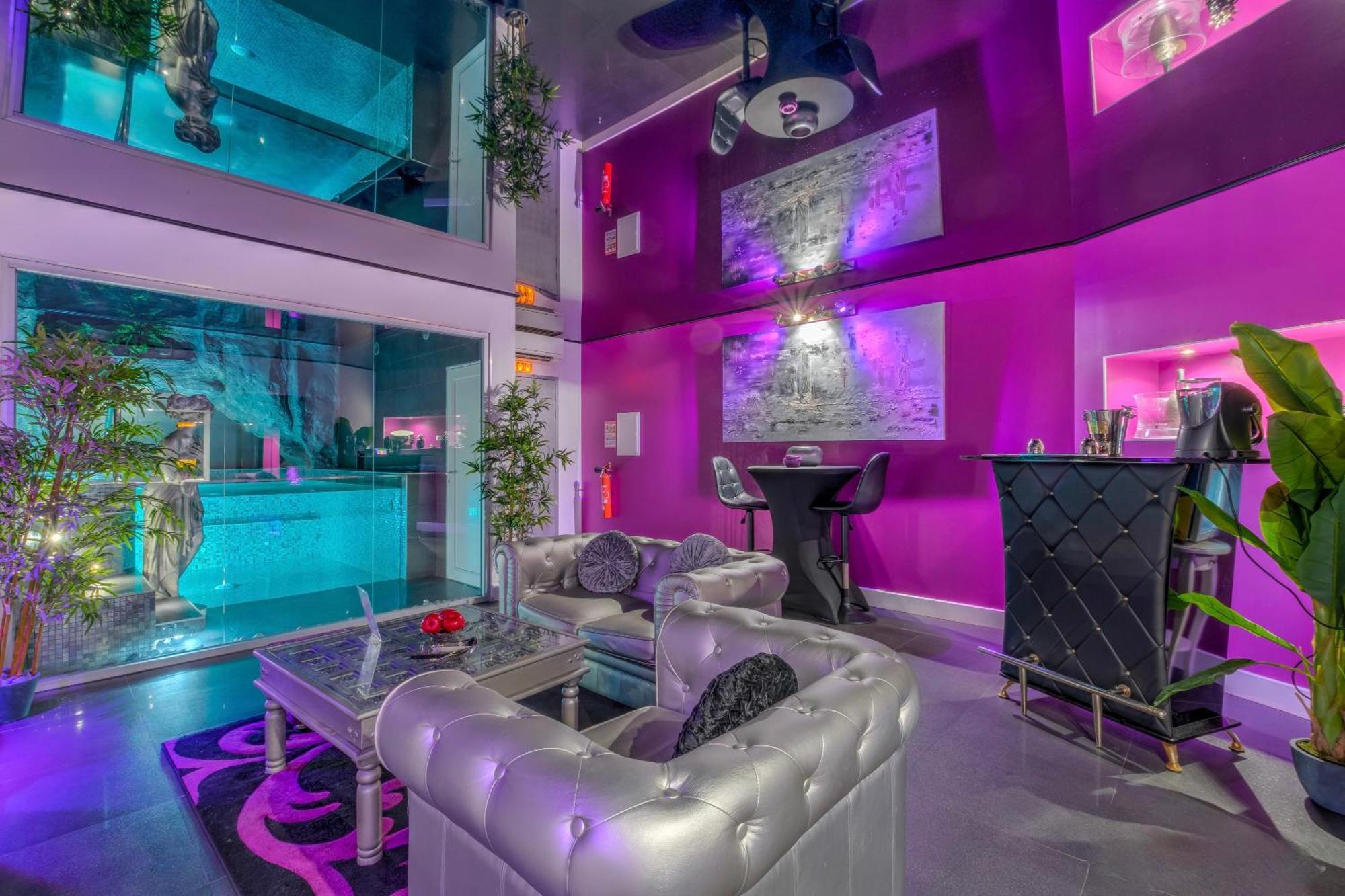 Love Room Evasion Duo Марсель Екстер'єр фото